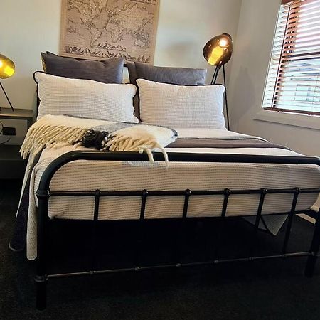 ביאנהיים Apartment 3 - Haddin Court - Industrial Glam מראה חיצוני תמונה